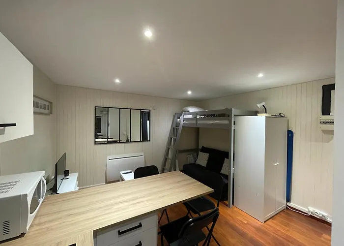 Charmant Studio En Plein Coeur De Chambery